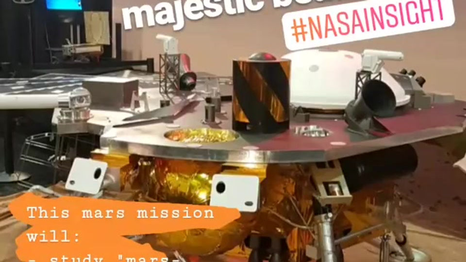 InSight Lander replica